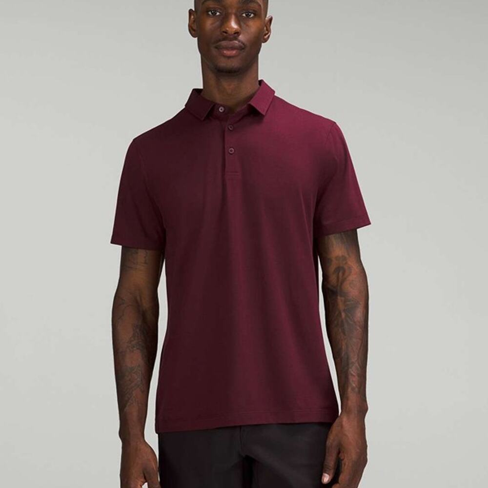 Men's Lululemon Evolution Short Sleeve Polo Shirt Cassis Size Small